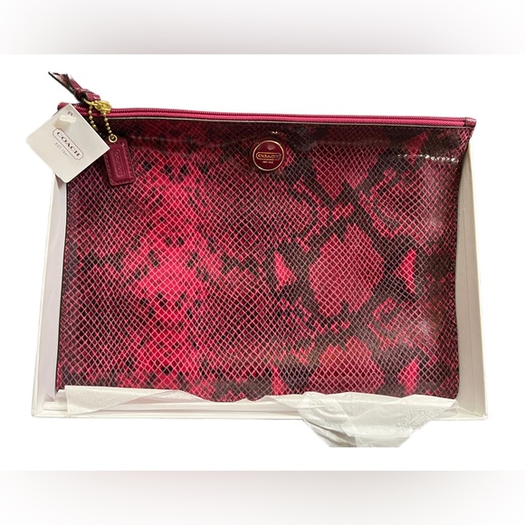 Coach large tech pouch NWT and box - Picture 2 of 8